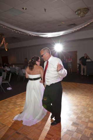 minnesota wedding photographer | Live and Love Studios