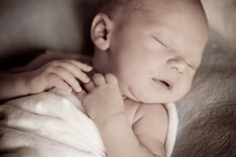 Minneapolis St. Paul Minnesota Newborn Photography | Live and Love Studios