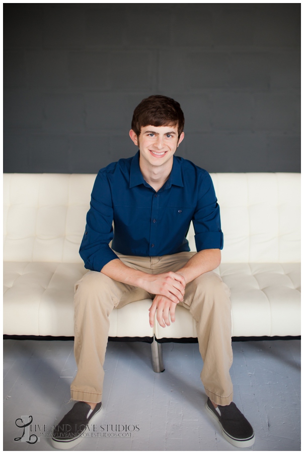 03-minneapolis-st-paul-eagan-high-school-senior-photography