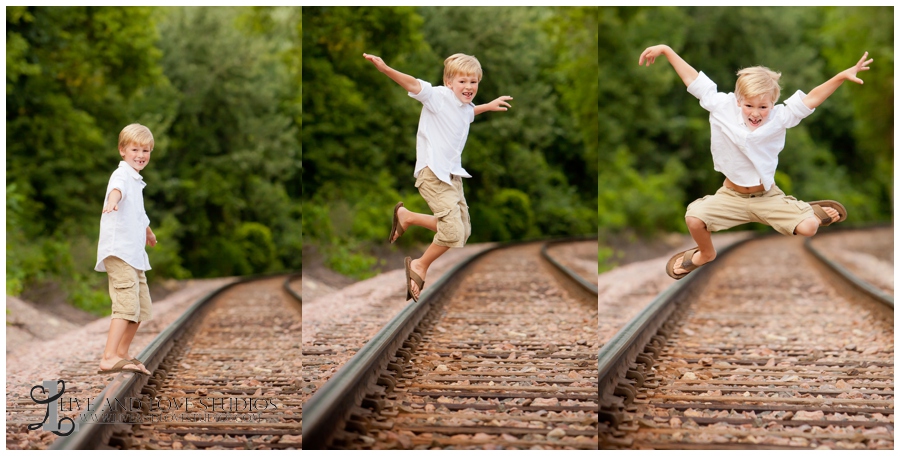 05-minneapolis-st-paul-minnesota-child-photography-railroad-tracks