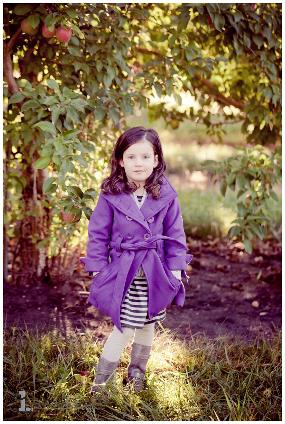 03-minneapolis-st-paul-mn-child-photographer-apple-orchard