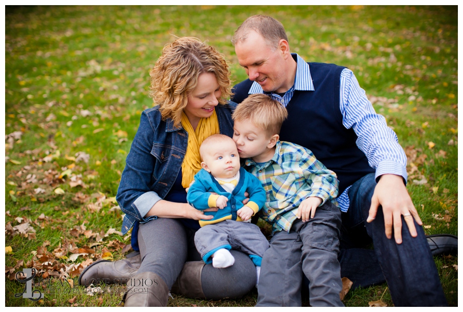 03-French-Park-Minneapolis-MN-Family-Fall-Photographer