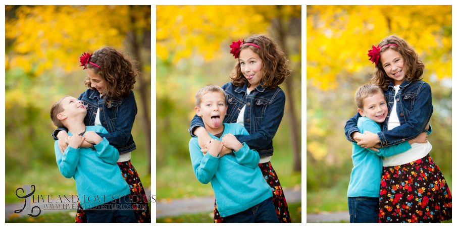 05-French-Park-Minneapolis-MN-Family-Fall-Photography-brother-and-sister