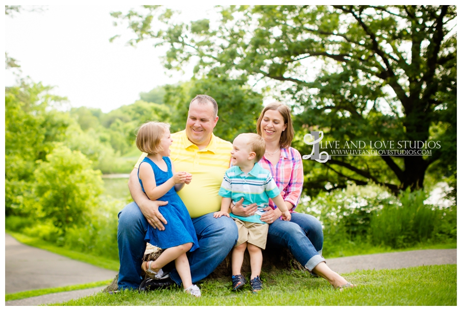 Minneapolis-St-Paul-MN-Natural-Light-Family-Photography_0002.jpg