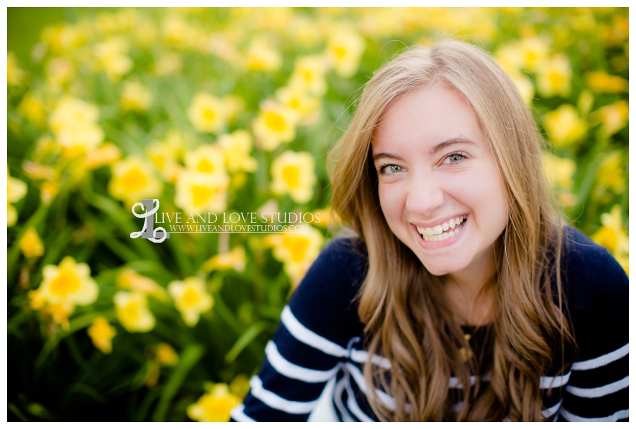 Minneapolis-St-Paul-MN-Natural-Light-High-School-Senior-Photographer_0009.jpg