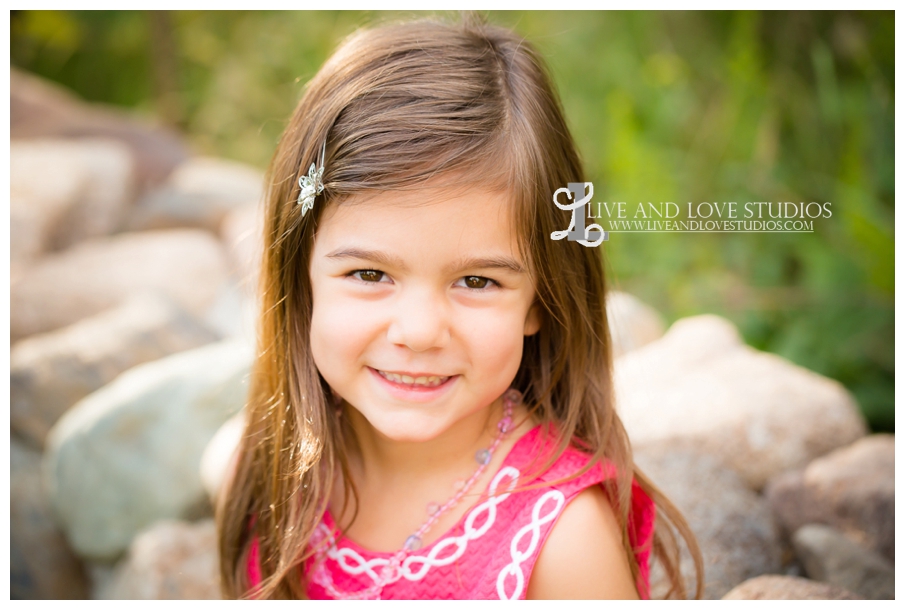 Minneapolis-St-Paul-Hopkins-MN-Child-and-Family-Sisters-Photography_0003.jpg