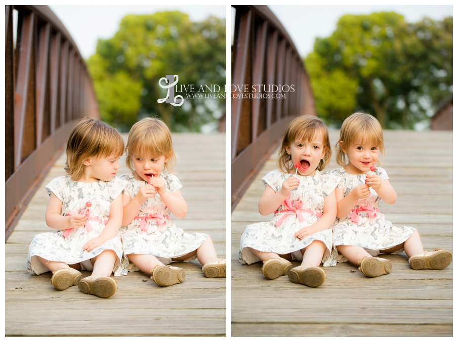 Plymouth-MN-Child-Family-twin-girls-Photography_0010.jpg