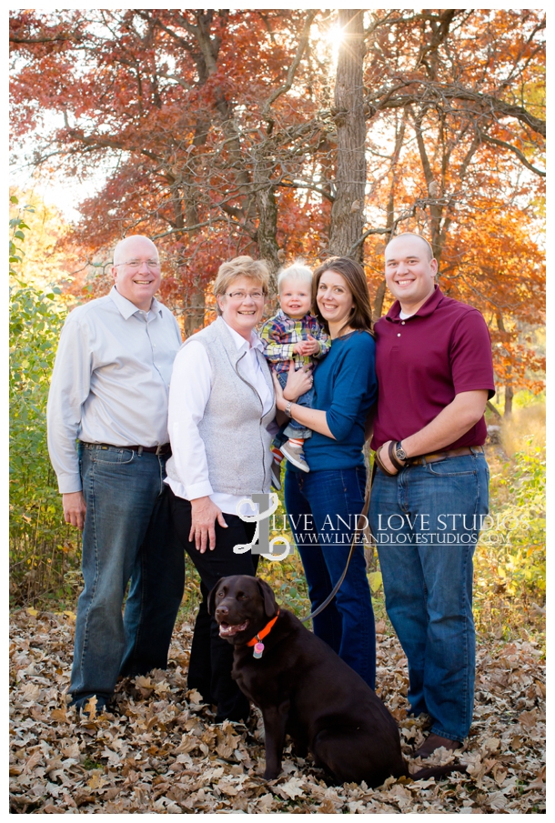 Minneapolis-Hopkins-MN-Family-Child-Photography-fall-colors_0001.jpg