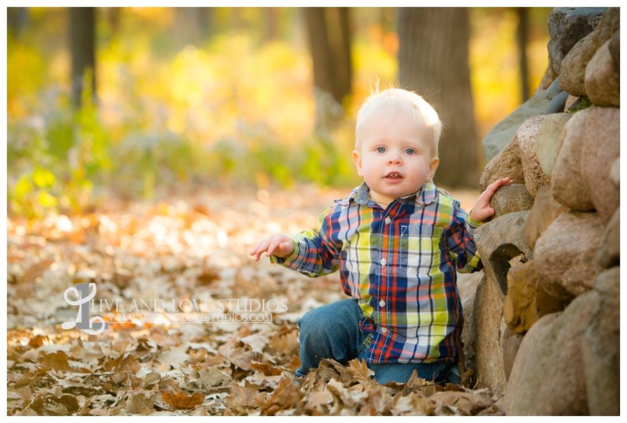 Minneapolis-Hopkins-MN-Family-Child-Photography-fall-colors_0008.jpg