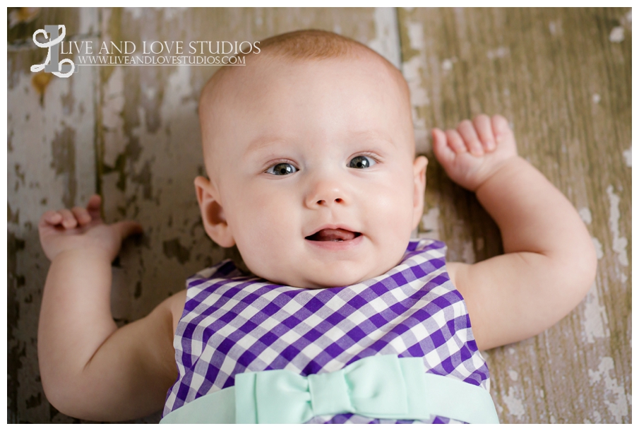 Minneapolis-St-Paul-MN-Family-Infant-Studio-Photographer-twin-girls_0008.jpg