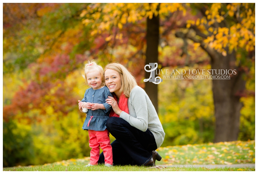 St-Paul-MN-Family-Child-Photography-fall-colors_0013.jpg