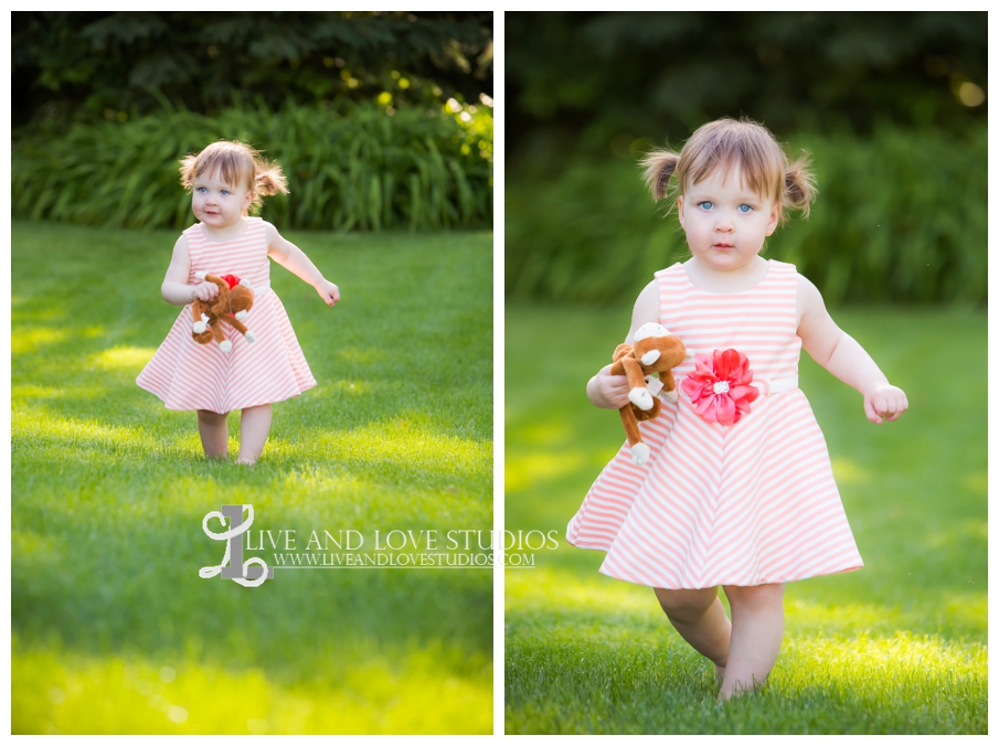 minneapolis-st-paul-mn-child-family-photography-twin-girls_0004.jpg