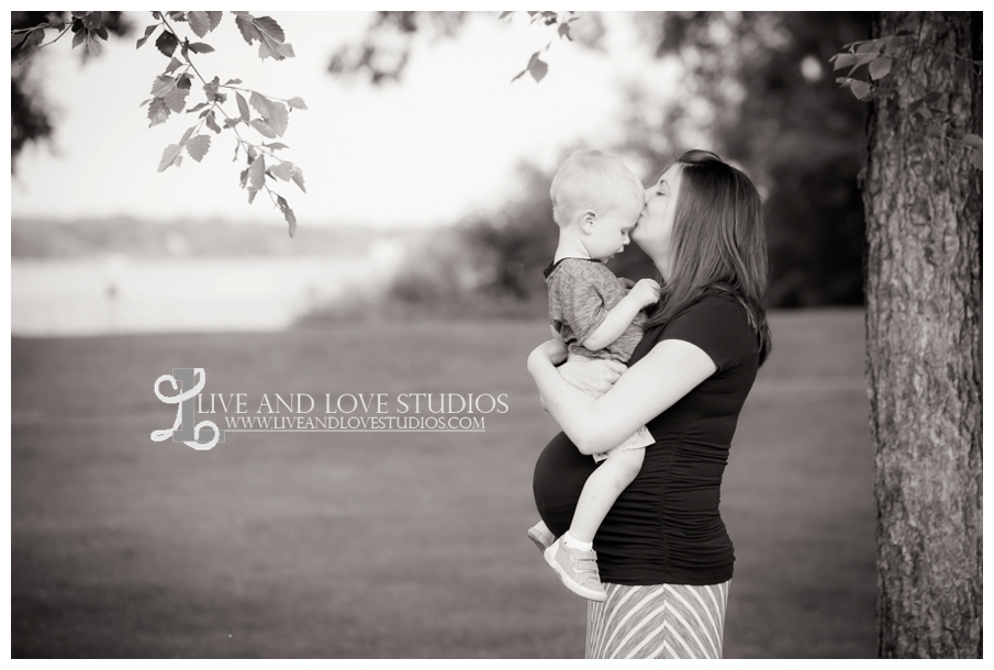 plymouth-mn-family-maternity-photographer_0005.jpg