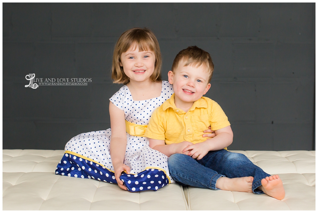 minneapolis-mn-studio-family-infant-photography_0073.jpg