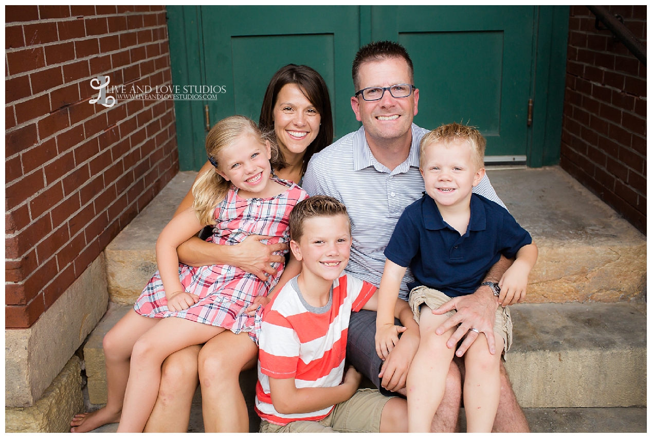 downtown-stillwater-mn-family-photography_0009.jpg