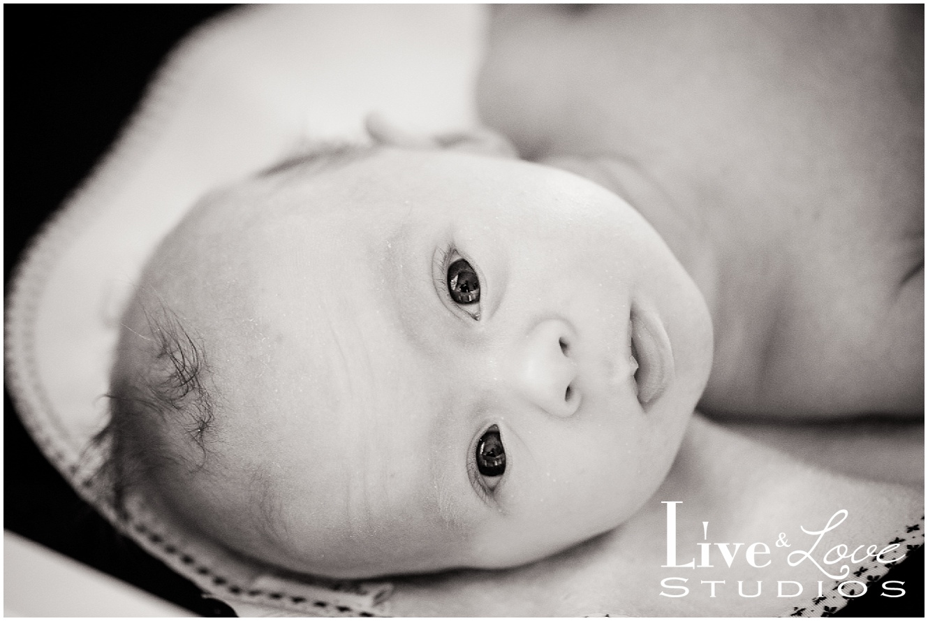 minneapolis-mn-newborn-lifestyle-photographer_0001.jpg